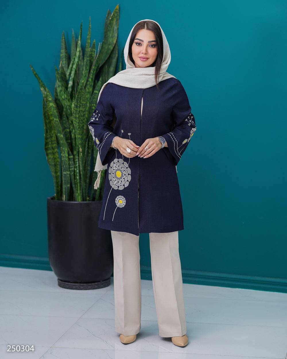 مانتو کتی گلدوزی پریسان