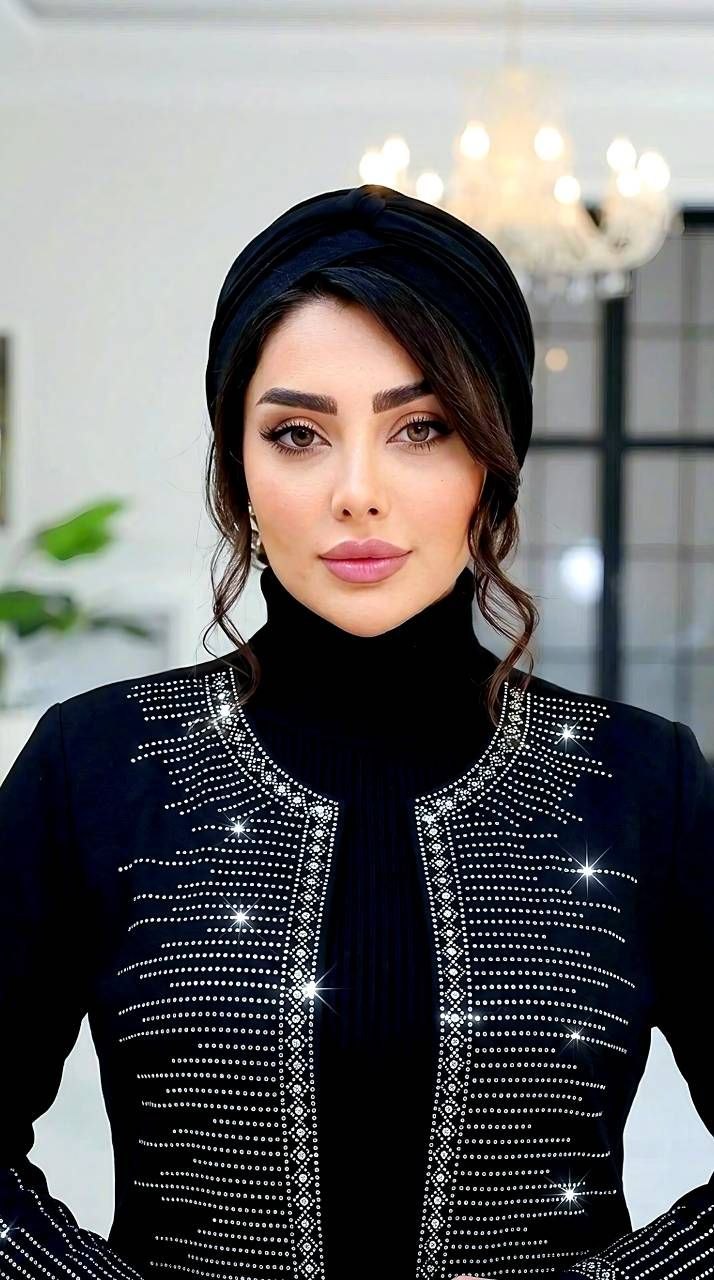 ست کت شلوار مجلسی نگین کاری خوشه